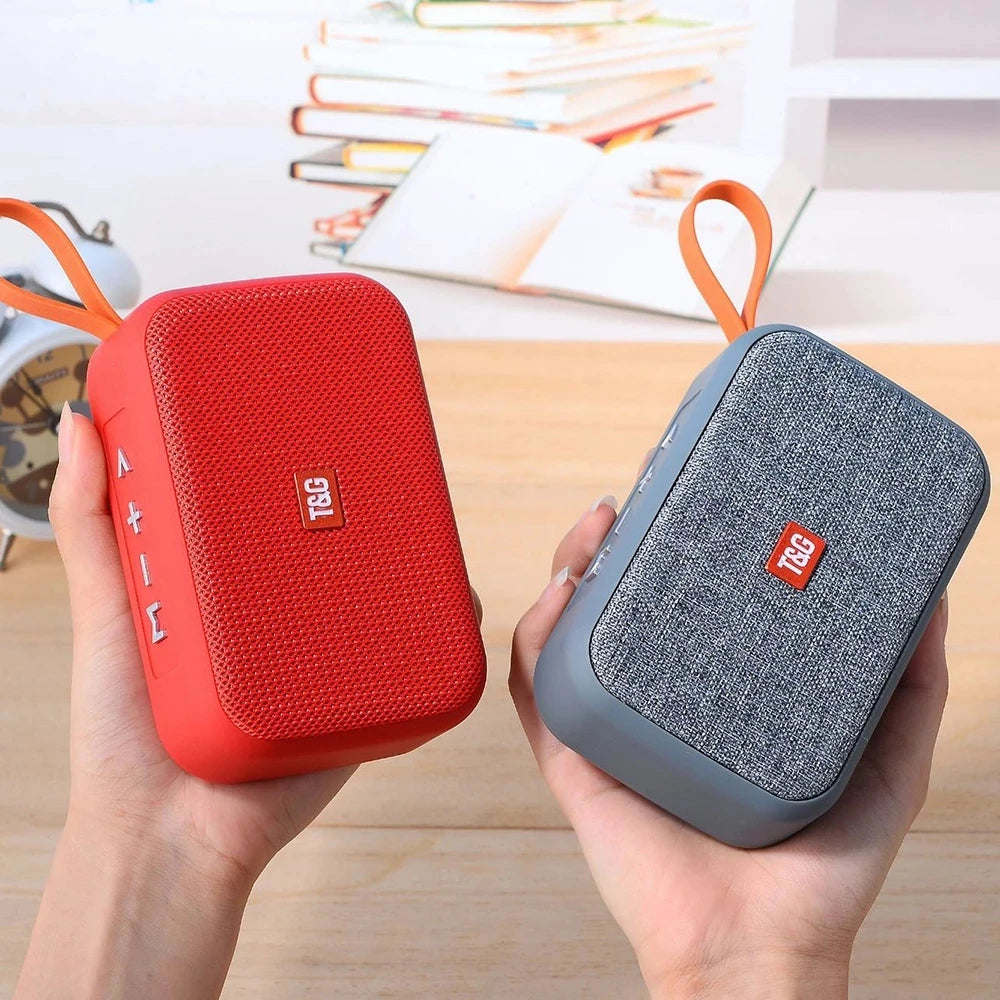 Wireless Bluetooth Speaker with Radio