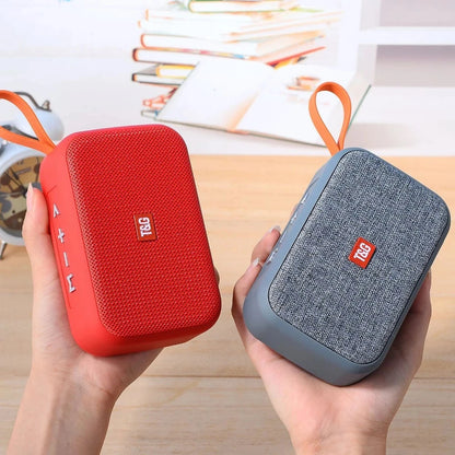Wireless Bluetooth Speaker with Radio