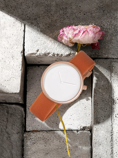 TOMI Women's Minimalist Style Leather Watch