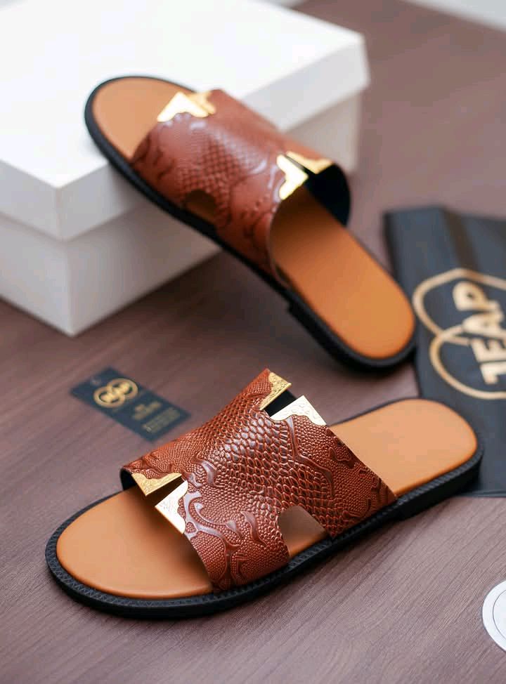 Neo Brown Hermes Slippers