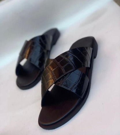Neo Black Leather Crossed Slippers
