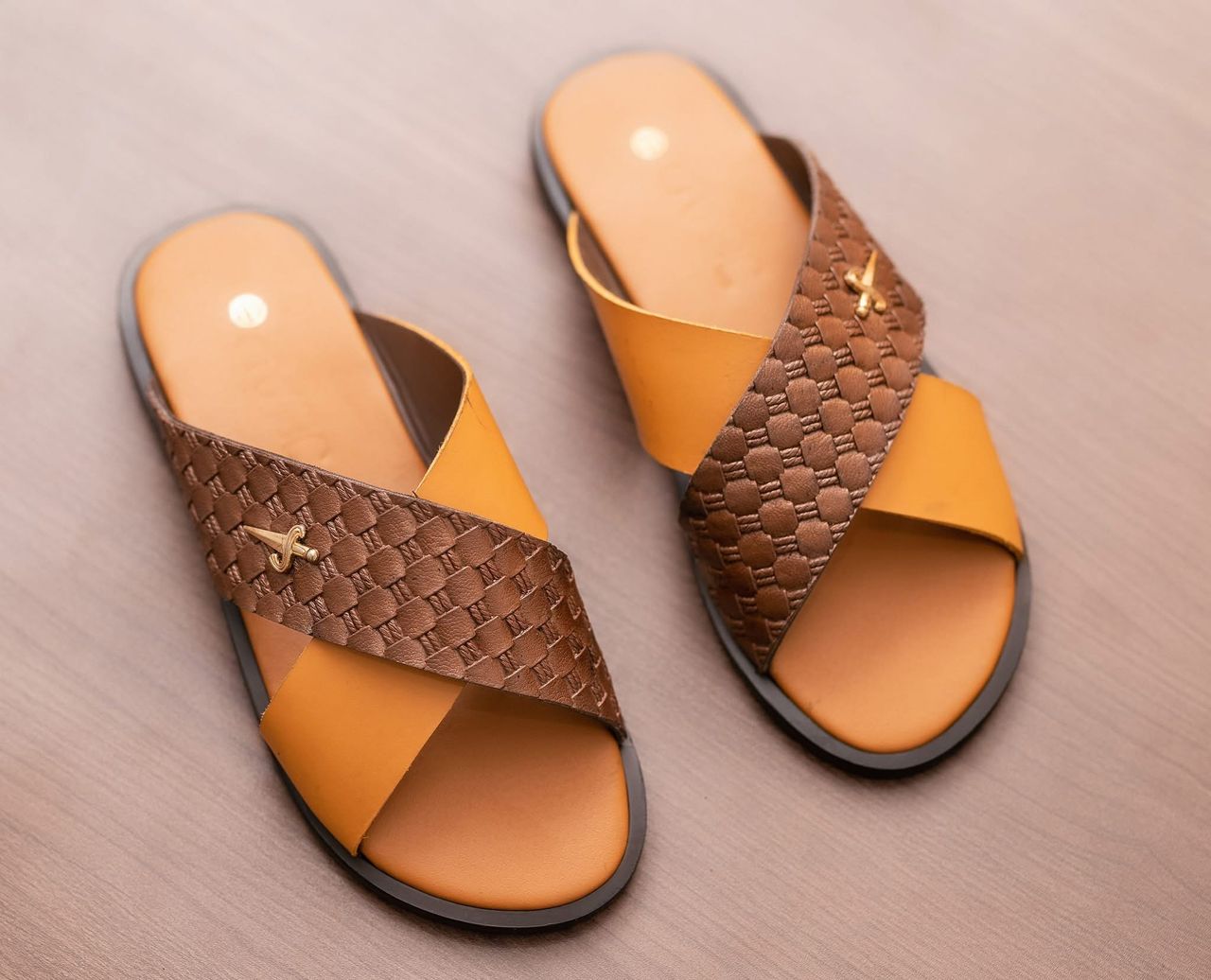 Brown Leather Crossed Slippers
